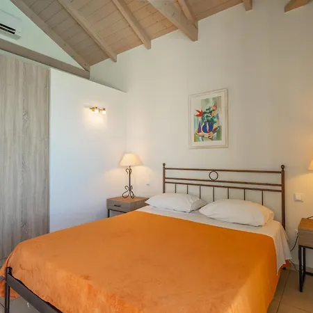 ヴィラ Iris, Luxury Stone In With Private Infinity Pool, Bbq And Amazing Sea View Stoúpa