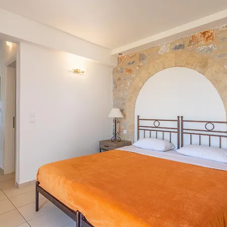 Iris, Luxury Stone In With Private Infinity Pool, Bbq And Amazing Sea View Stoúpa