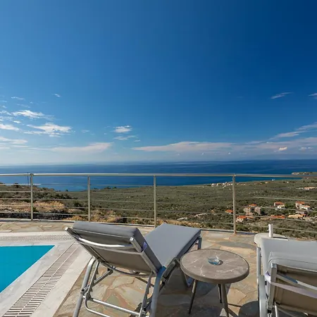 Villa Iris, Luxury Stone In With Private Infinity Pool, Bbq And Amazing Sea View *