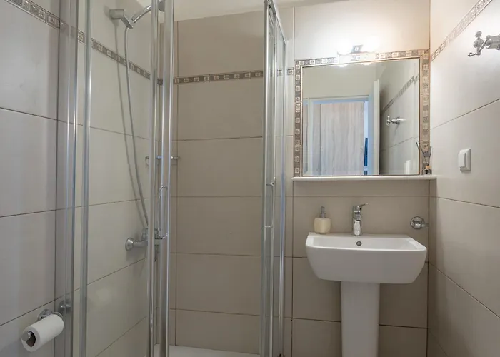 Iris, Luxury Stone In With Private Infinity Pool, Bbq And Amazing Sea View * Stoúpa