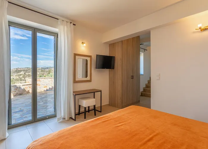 Villa Iris, Luxury Stone In With Private Infinity Pool, Bbq And Amazing Sea View *